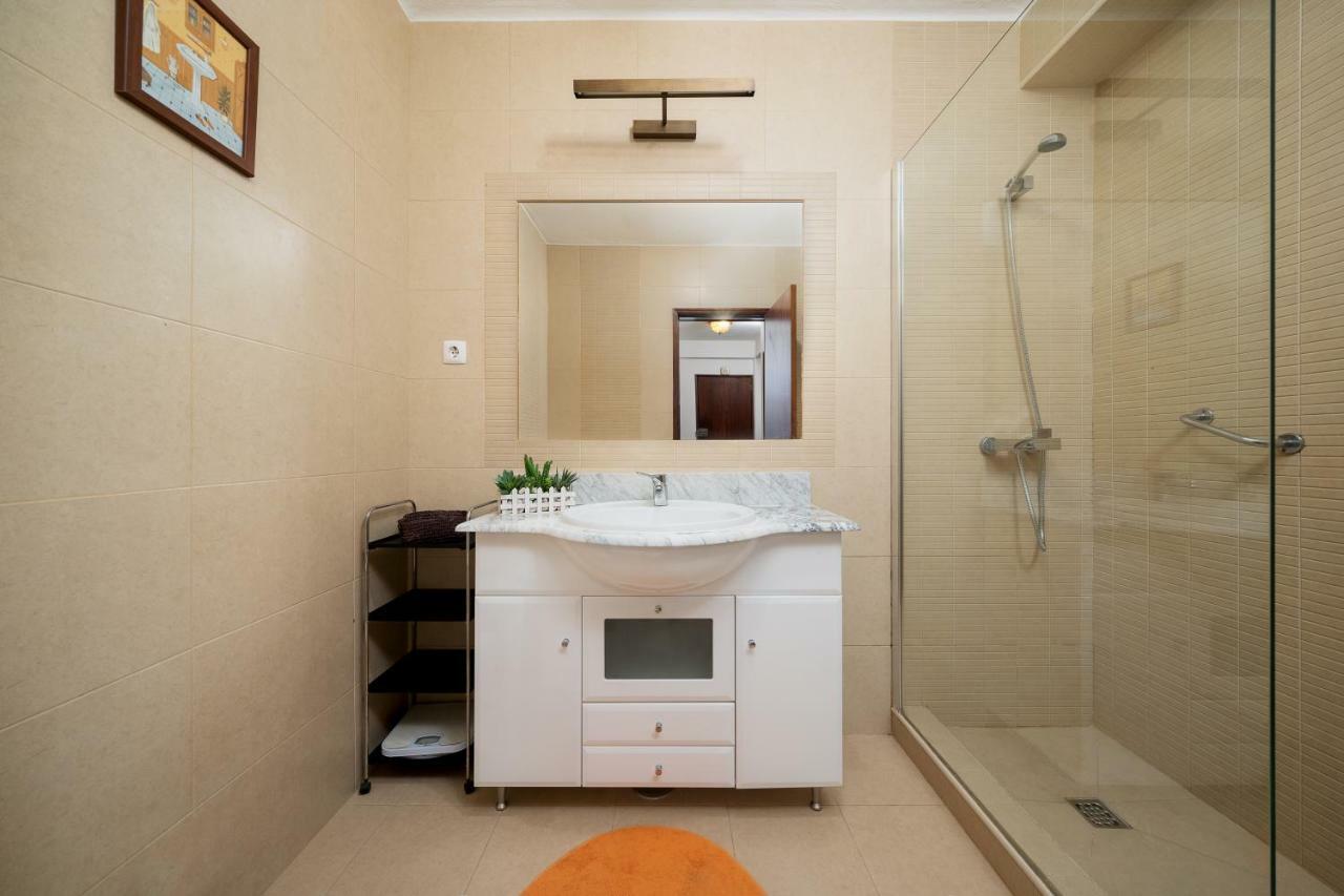 Apartamento 2M - Praia Do Carvoeiro كارفويرو المظهر الخارجي الصورة